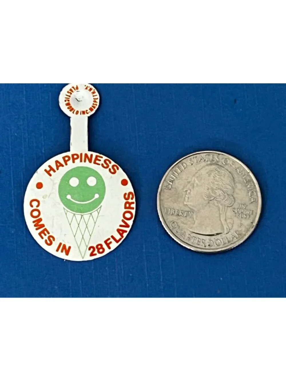 Vintage 1970s Howard Johnson's Happiness Comes In 28 Flavors Foldover Badge Tin